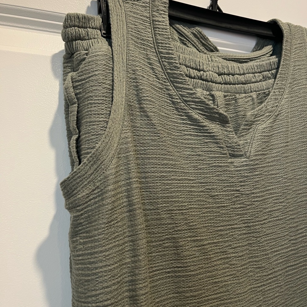 Soma Olive Sleep Set